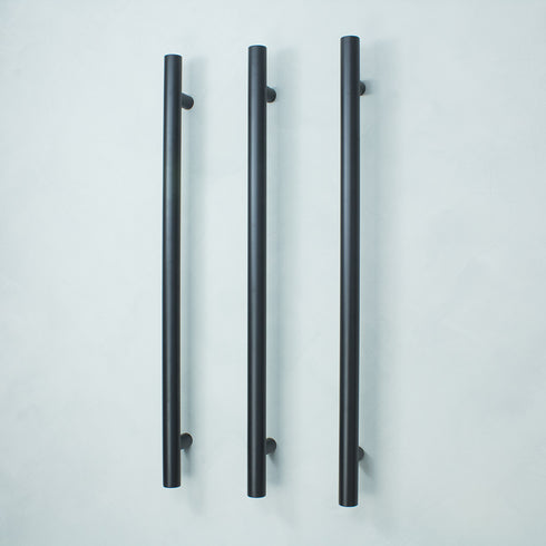 Radiant Vertical Towel Rail 40 x 950mm Matt Black BLK-VTR-950