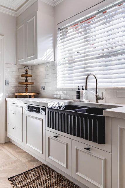 Novi 85 x 46 Fine Fireclay Butler Sink