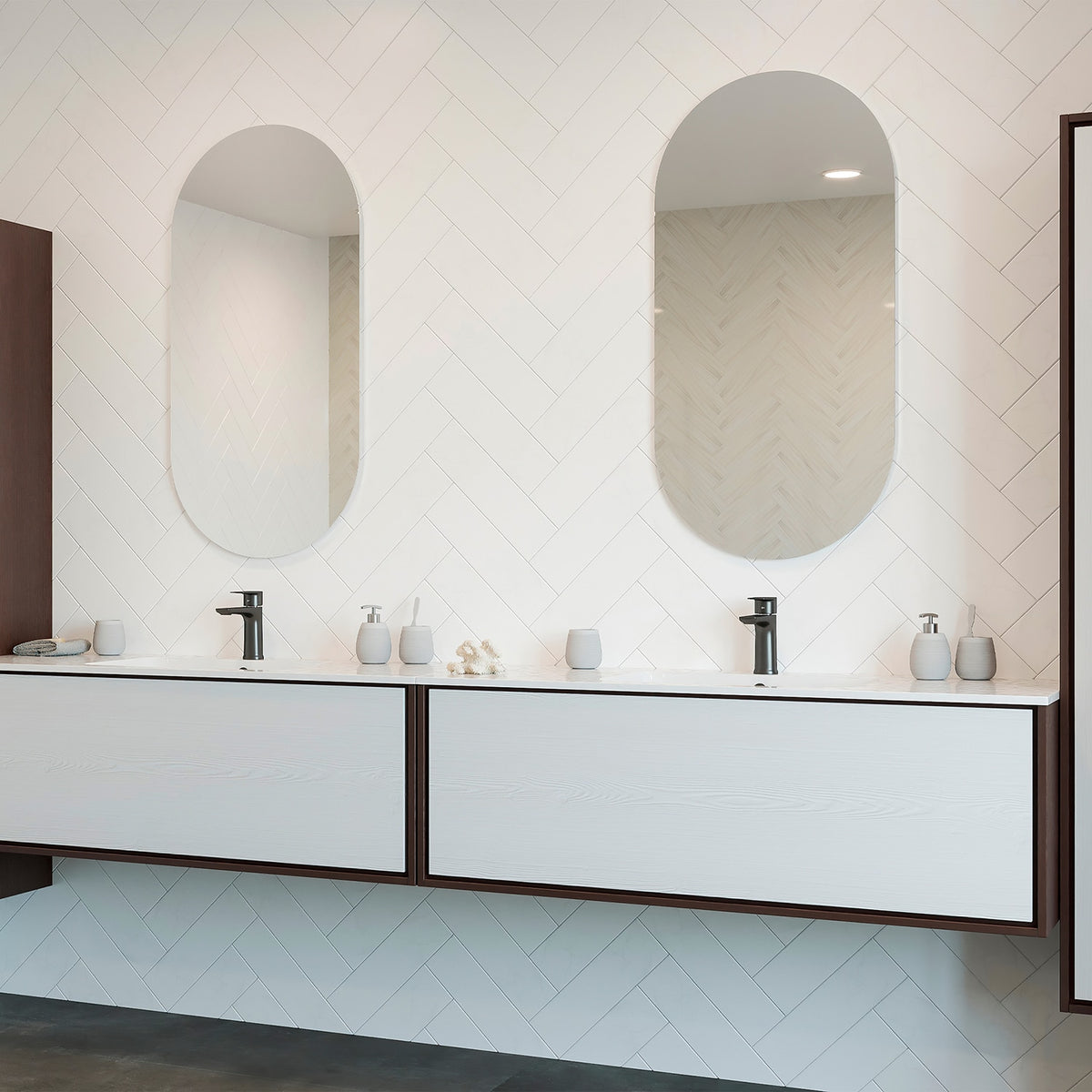 Pill Shape Polished Edge Mirror DP5010HN – Tuck Plumbing Fixtures